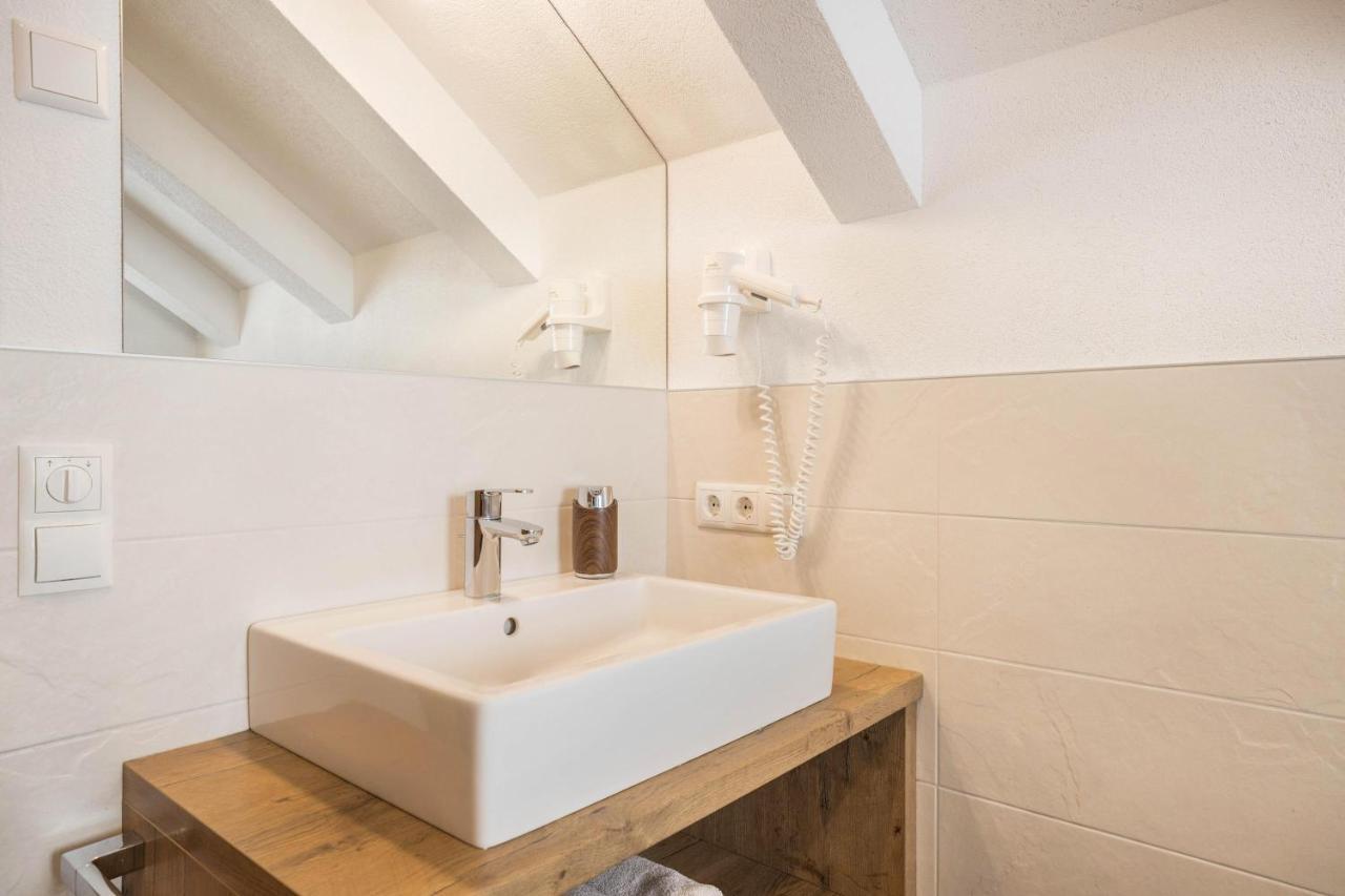 Ciasa Funtanies Sas Dla Crusc Apartment San Martino in Badia Bagian luar foto